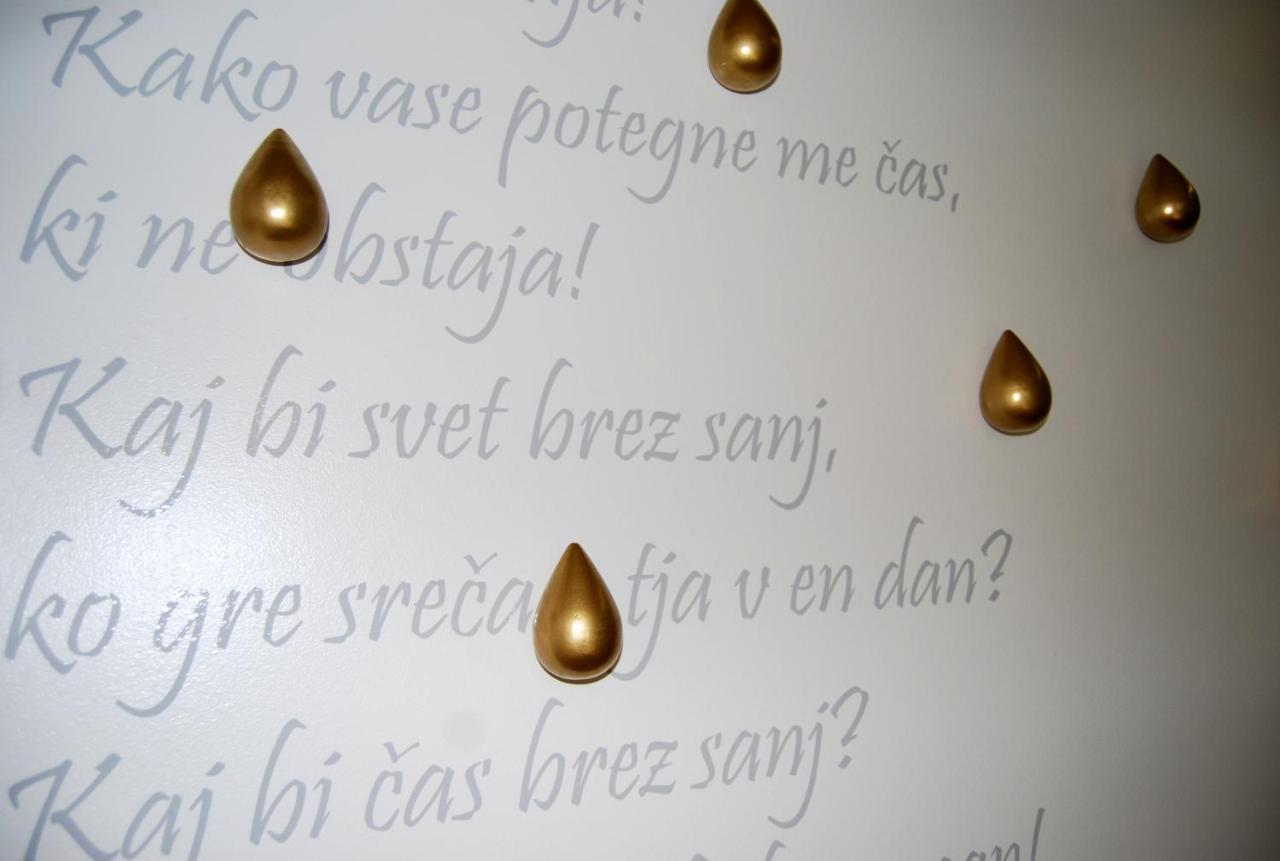 Slovenian Art Story *